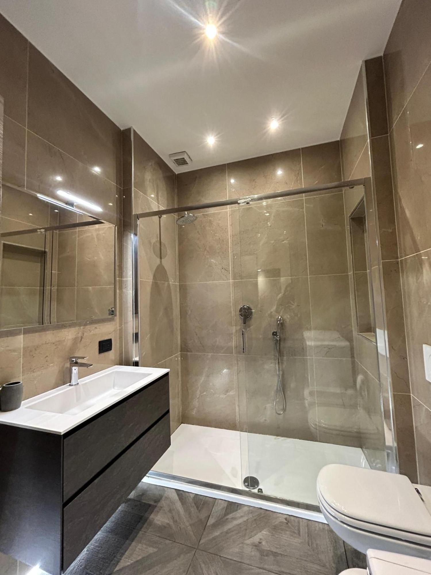 Davinci Apartament Near Duomo มิลาน ภายนอก รูปภาพ